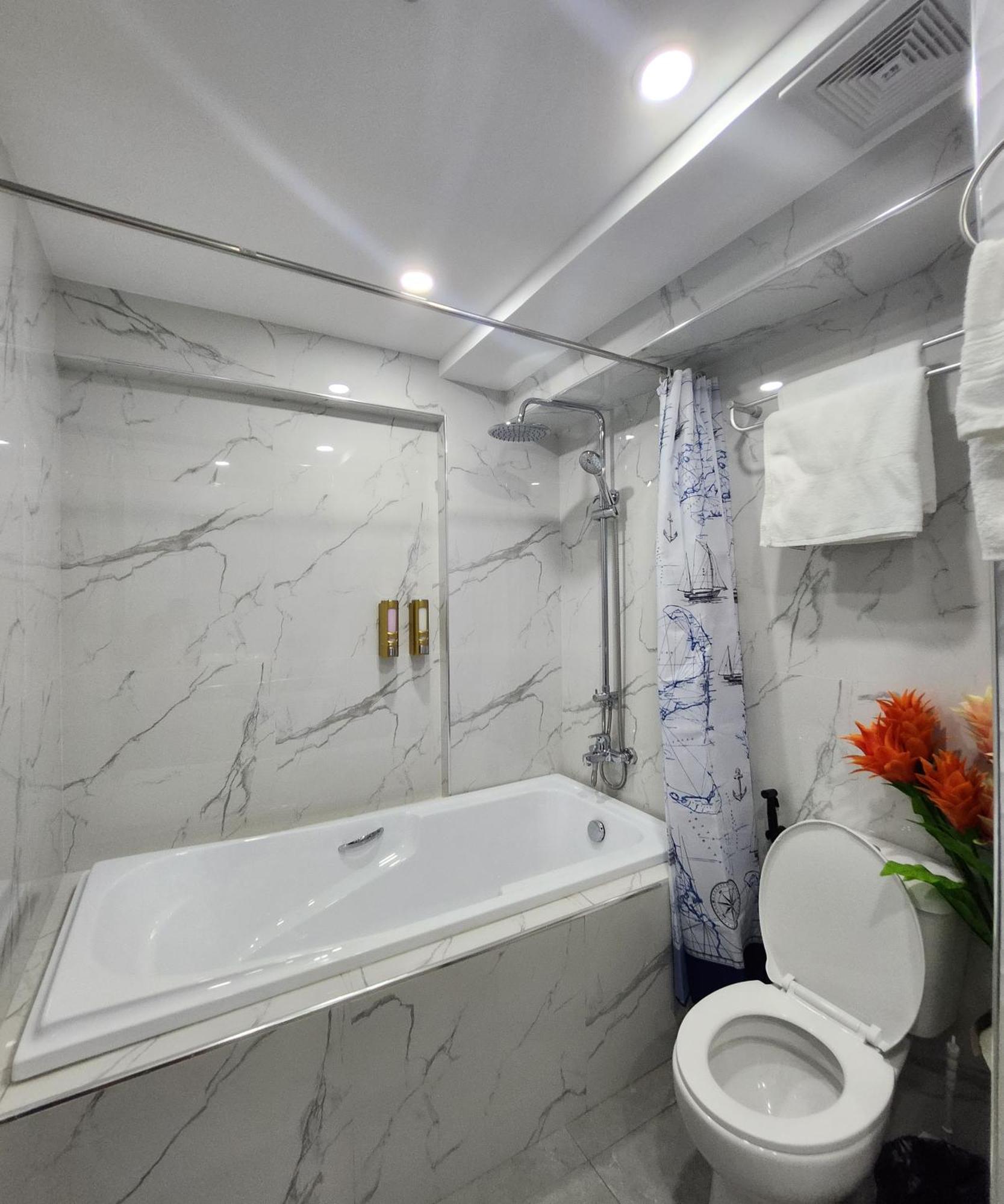 Condo Azur Suites B207 Near Airport, Netflix, Stylish, Cozy With Swimming Pool Lapu-Lapu City Exteriör bild